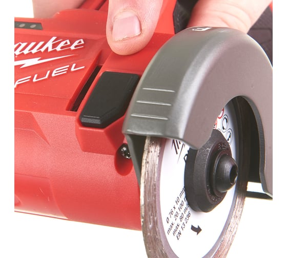 Аккумуляторная отрезная машина Milwaukee M12 FCOT-422X FUEL 4933464619, 76 мм, 20000 об/мин детальное изображение - 5
