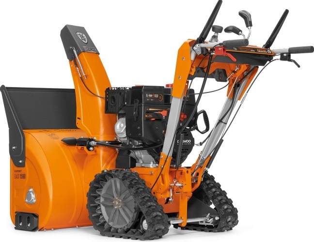 Снегоуборщик гусеничный бензиновый Daewoo DAST 1590 DAST 1590 (LCT), 11 л.с., Оранжевый/Серый детальное изображение - 3