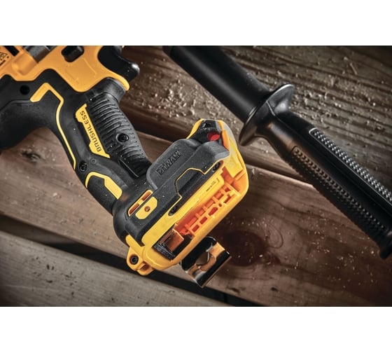 Аккумуляторная ударная дрель-шуруповерт DeWALT DCD999N1T-QW, 18 В, 126 Нм, 6 А·ч детальное изображение - 9