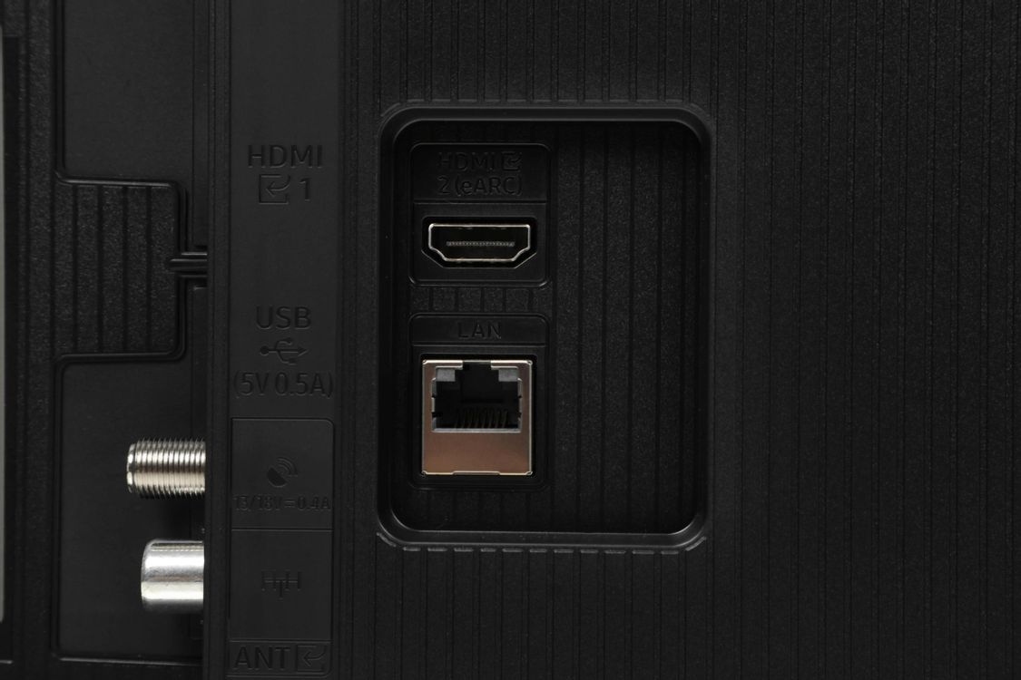 Телевизор Samsung UE32H5000FUXRU 2025, 32