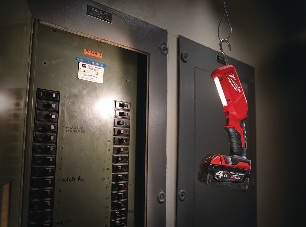 Фонарик Milwaukee M18 IL-0  детальное изображение - 6