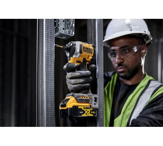 Аккумуляторный ударный гайковерт DeWALT DCF850E1T-QW, 18 В, 206 Нм, 1.7 А·ч детальное изображение - 8
