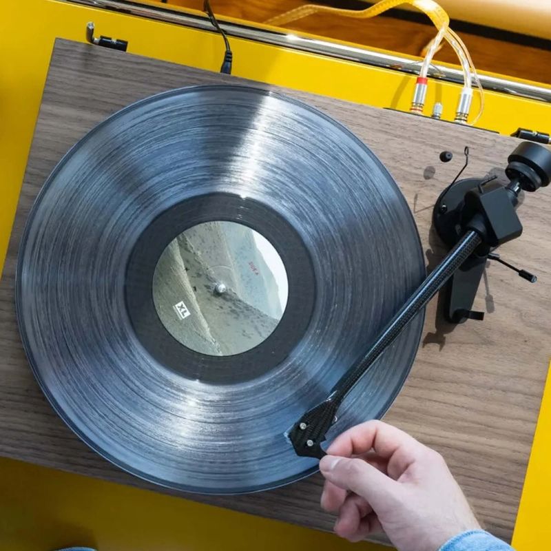 Проигрыватель винила Pro-Ject Debut EVO 2 PICK IT MM EVO, Желтый детальное изображение - 4