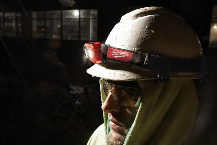 Фонарик Milwaukee HL-SF  детальное изображение - 6