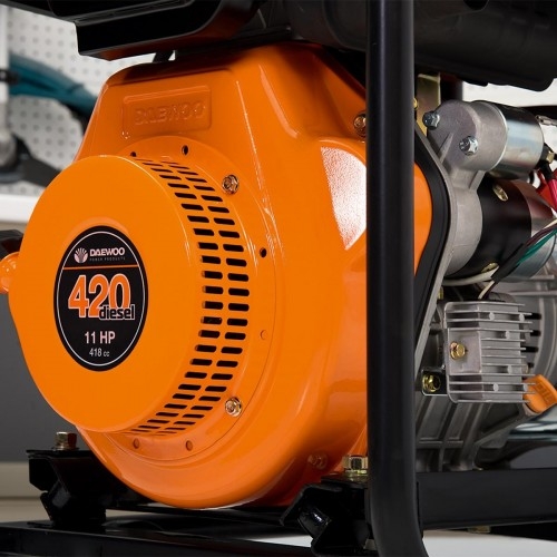 Генератор дизельный с воздушным охлаждением DAEWOO DDAE 6000XE-3, открытый, 5 кВт, Черный детальное изображение - 4