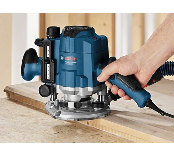 Фрезер Bosch GOF 1250 CE 0.601.626.001, 1250 Вт, Голубой детальное изображение - 4