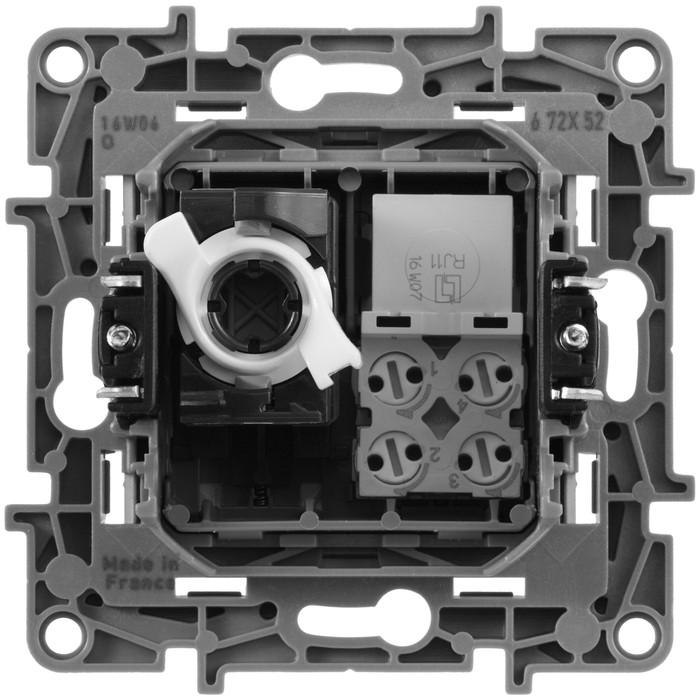 Розетка Legrand Etika 672252  детальное изображение - 8