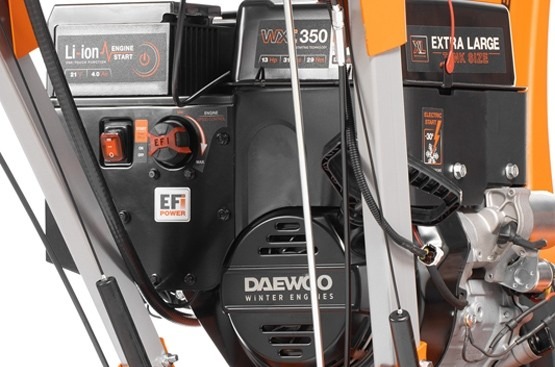 Снегоуборщик гусеничный бензиновый Daewoo DAST 1370 EFI с инжекторным двигателем, 13 л.с., 9560 Вт, Оранжевый/Серый детальное изображение - 12