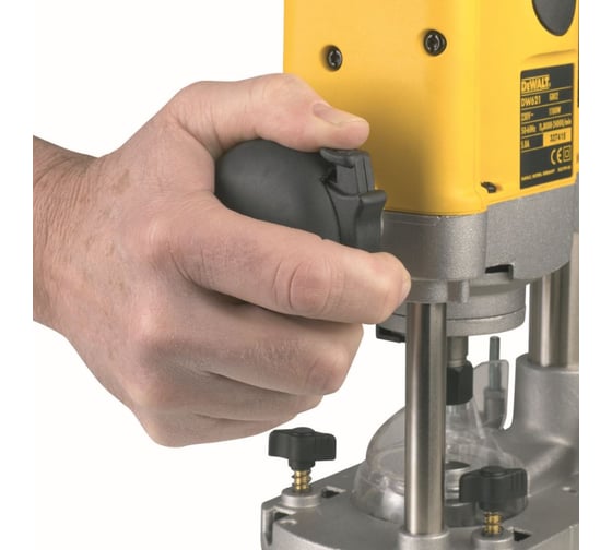 Фрезер DEWALT DW 621, 1100 Вт, Желтый детальное изображение - 8