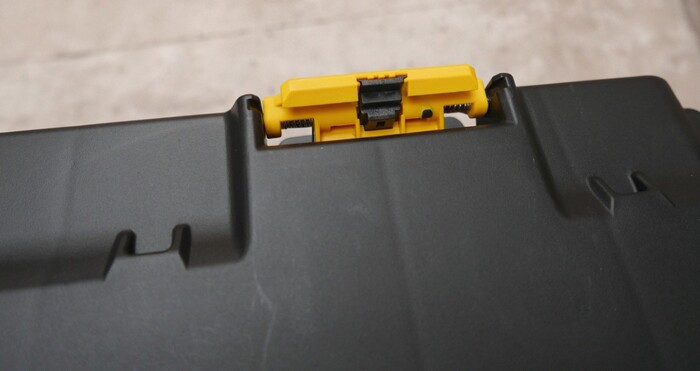 Ящик для инструмента DeWALT DWST83295-1 №7