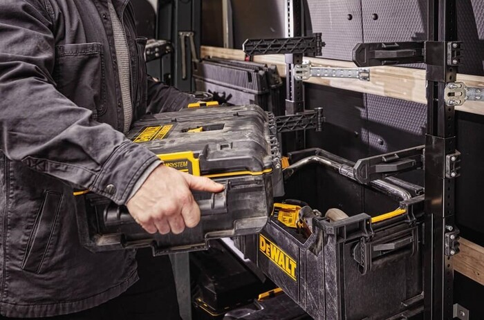 Ящик для инструмента DeWALT DWST83293-1 №10