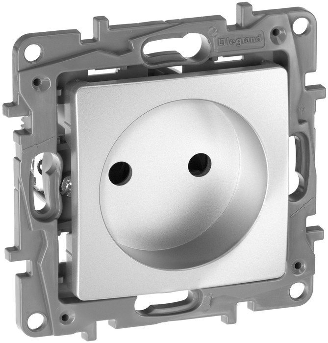 Розетка Legrand Etika 672434  детальное изображение - 2