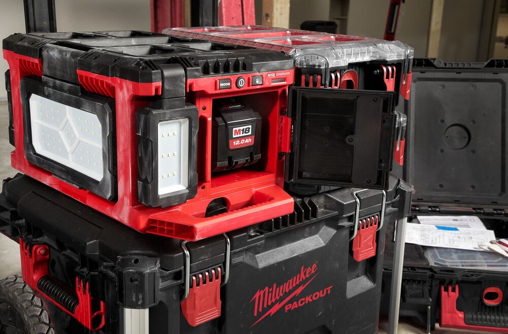 Фонарик Milwaukee M18 POALC-0  детальное изображение - 10