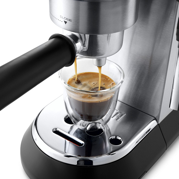 Кофеварка рожковая Delonghi EC685.M, Серебристый детальное изображение - 5