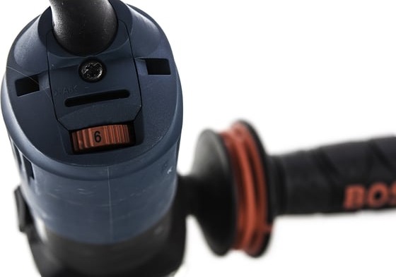 Угловая шлифмашина Bosch GWS 14-125 Inox 0.601.829.J00, 125 мм, 2200-7500 об/мин, 1400 Вт детальное изображение - 6