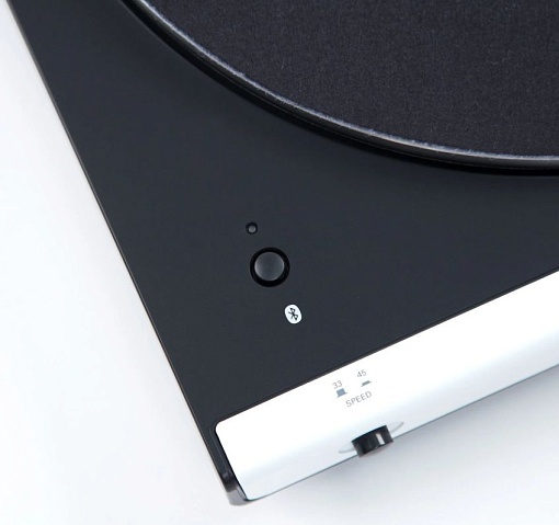 Проигрыватель винила Audio-Technica AT-LP60XBT, Белый детальное изображение - 2