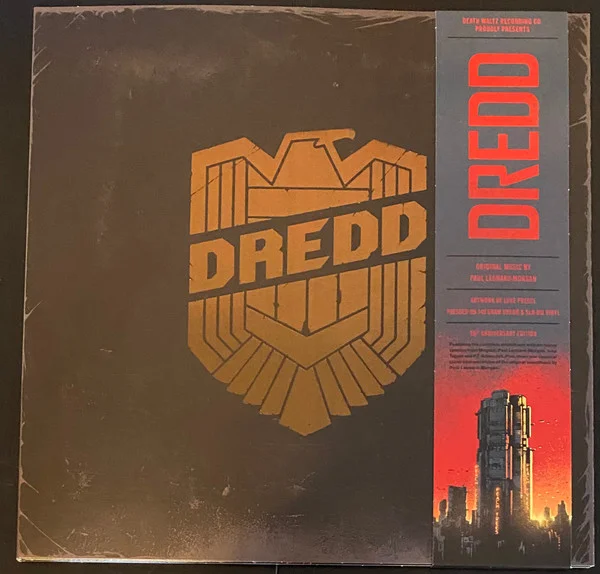 Виниловая пластинка OST – Paul Leonard Morgan – Dredd – Gold & Red Tri–Color LP детальное изображение - 1