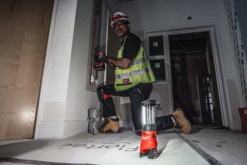 Фонарик Milwaukee M12 LL-0  детальное изображение - 6