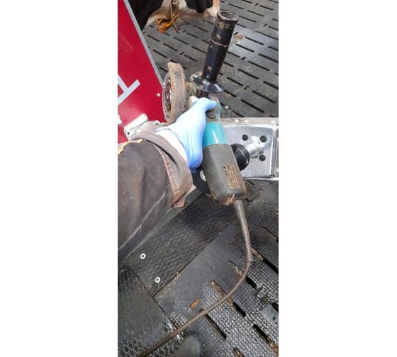 Угловая шлифмашина Makita, плавный пуск, антирестарт, коробка GA5030RX8 (Makita GA5030R+Диск B-45808, 5 шт), 125 мм, 11000 об/мин, 720 Вт детальное изображение - 16