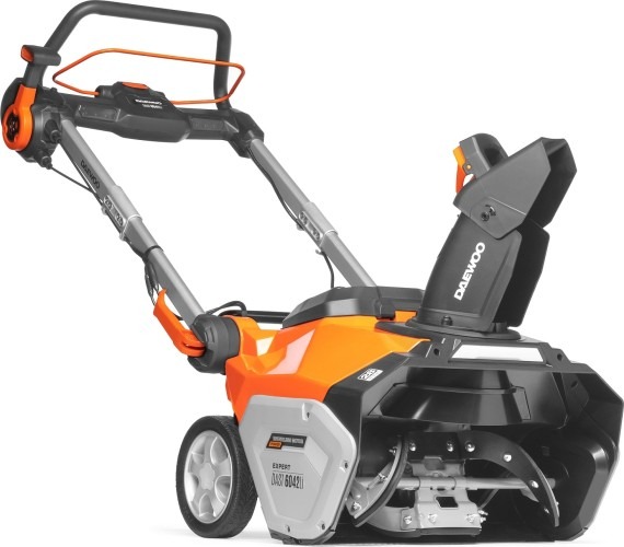Снегоуборщик аккумуляторный Daewoo DAST 6042Li SET, 42 В, Оранжевый/Серый детальное изображение - 2