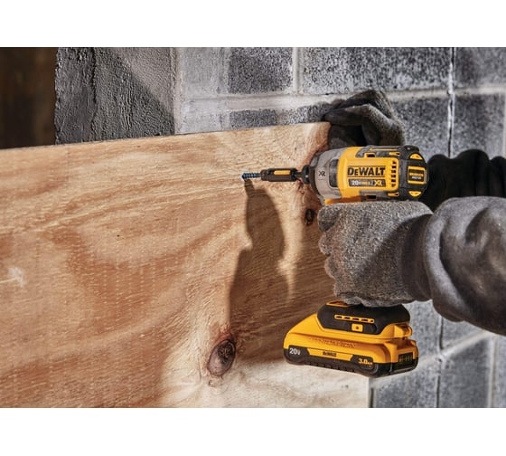 Аккумуляторный ударный гайковерт DeWALT DCF887P2-QW, 18 В, 205 Нм, 5 А·ч детальное изображение - 6