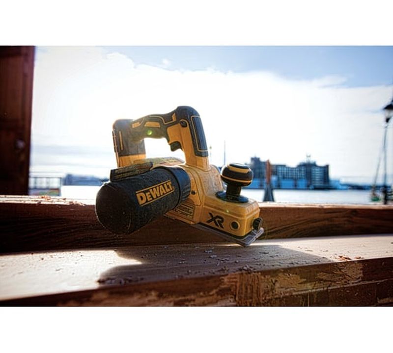 Электрический рубанок DEWALT DCP580NT TSTAK DCP580NT-XJ, 1000 Вт,  Желтый детальное изображение - 6