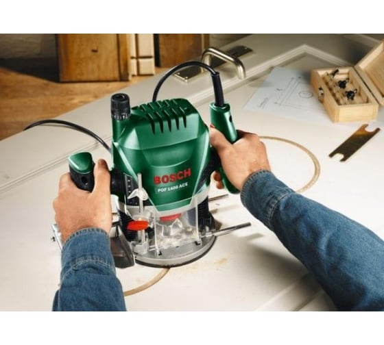 Фрезер Bosch POF 1400 ACE + 6 фрез 0.603.26C.801, 1400 Вт, Зеленый детальное изображение - 5