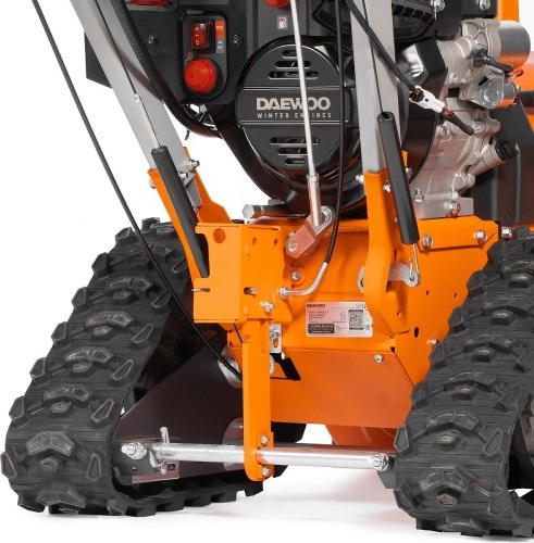 Снегоуборщик гусеничный бензиновый Daewoo DAST 1370 с электрозапуском DAST 1370 (LCT), 11 л.с., 8090 Вт, Оранжевый/Серый детальное изображение - 9