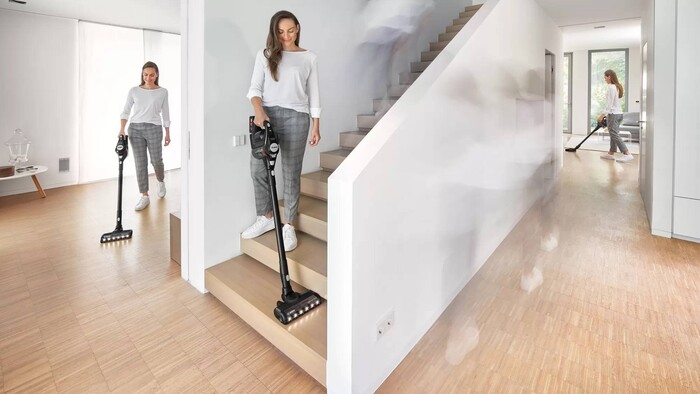 Пылесос вертикальный Bosch Unlimited Gen2 BCS 8214BL, Черный №7