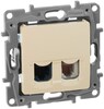 Розетка Legrand Etika 672652  вариант - 5