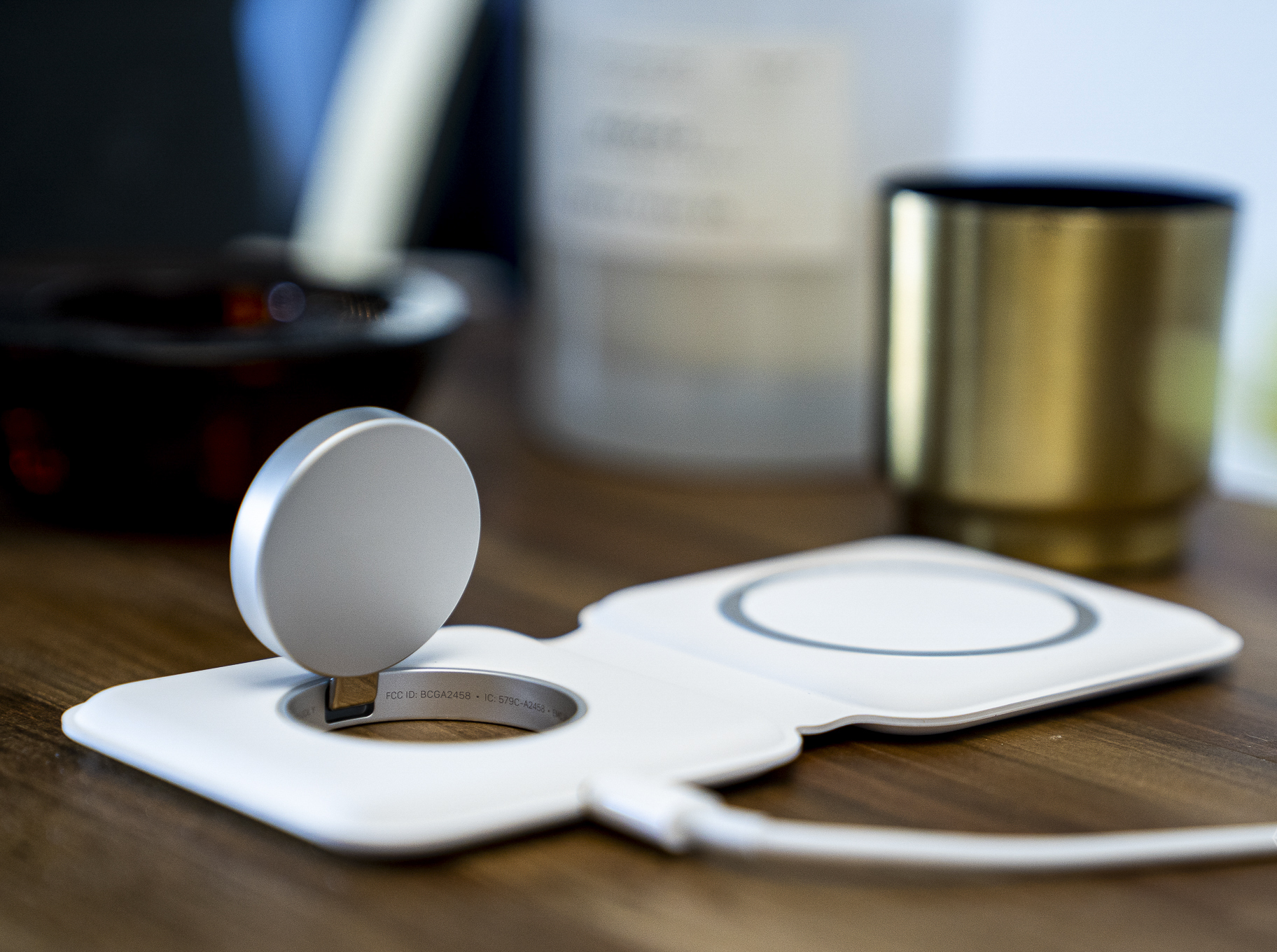 Зарядное устройство Apple MagSafe Duo Charger детальное изображение - 10