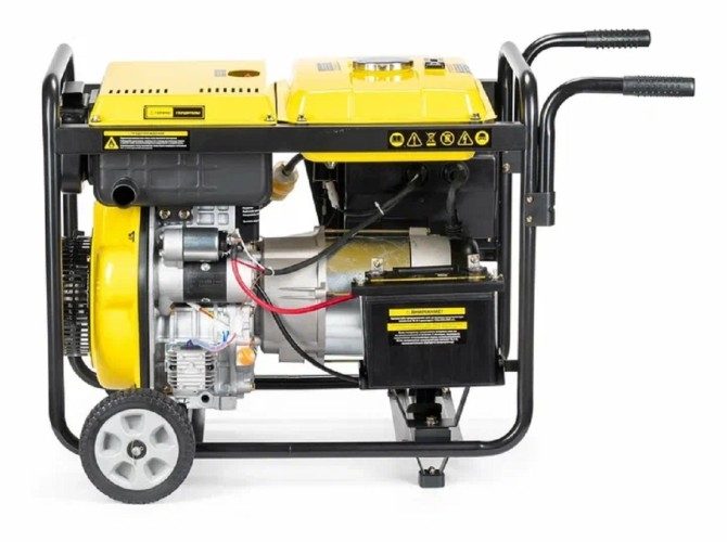 Генератор дизельный с воздушным охлаждением CHAMPION DG6501E, открытый, 5 кВт, Желтый детальное изображение - 7