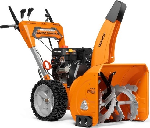 Снегоуборщик бензиновый с электрозапуском Daewoo DAST 9070, 9 л.с., 6600 Вт, Оранжевый/Серый детальное изображение - 3