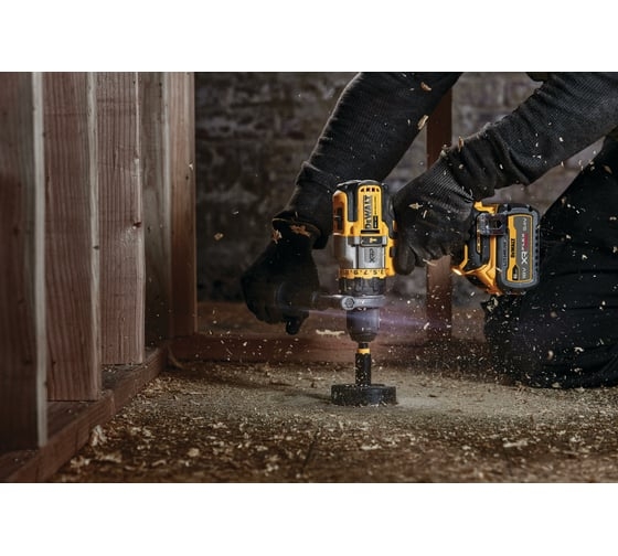 Аккумуляторная ударная дрель-шуруповерт DeWALT DCD999NT-XJ, 18 В, 126 Нм детальное изображение - 9