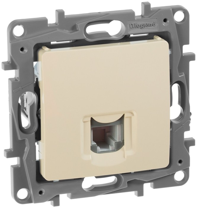 Розетка Legrand Etika 672340  детальное изображение - 2