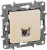 Розетка Legrand Etika 672340  вариант - 2