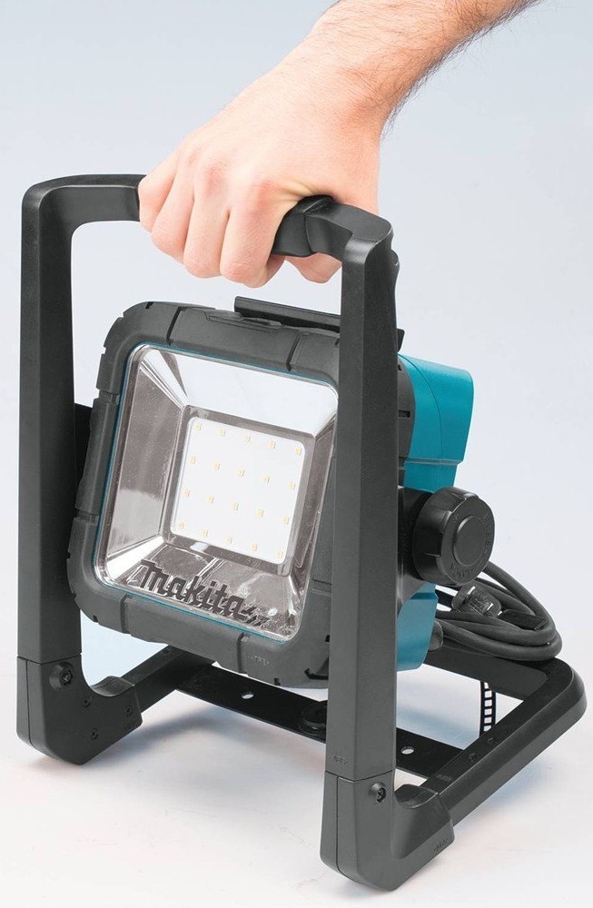 Фонарик Makita DEADML 805 детальное изображение - 6