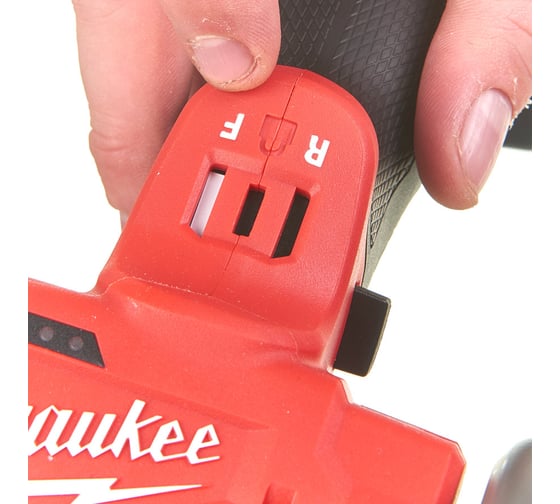 Аккумуляторная отрезная машина Milwaukee M12 FCOT-422X FUEL 4933464619, 76 мм, 20000 об/мин детальное изображение - 6