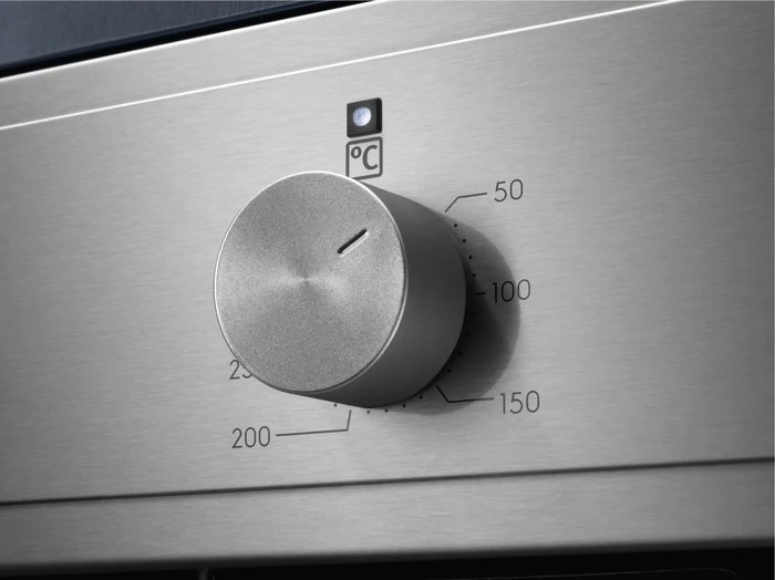 Духовой шкаф Electrolux SurroundCook EOF 3H00BX, Серебристый детальное изображение - 4