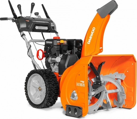 Снегоуборщик бензиновый с электрозапуском Daewoo DAST 8570, 8.5 л.с., 6250 Вт, Оранжевый/Серый детальное изображение - 3