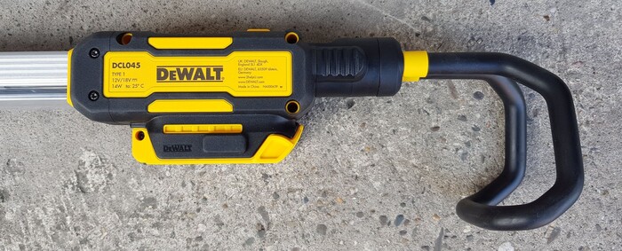 Фонарик DeWALT DCL045 №4