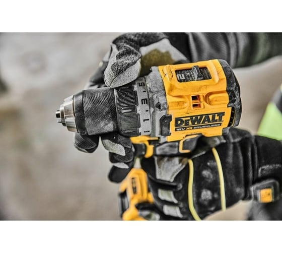 Аккумуляторная дрель-шуруповерт DeWALT DCD800P2T-QW, 18 В, 90 Нм, 5 А·ч детальное изображение - 7