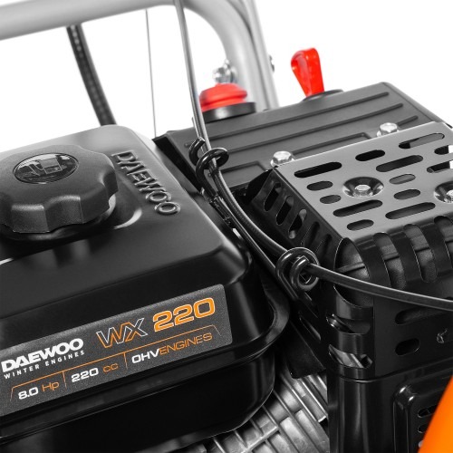 Снегоуборщик бензиновый для мокрого снега гусеничный Daewoo S 7560, 8 л.с., 5800 Вт, Оранжевый/Серый детальное изображение - 7