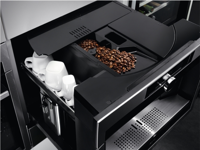 Встраиваемая автоматическая кофемашина AEG KKK994500M, Черный/Серебристый №4