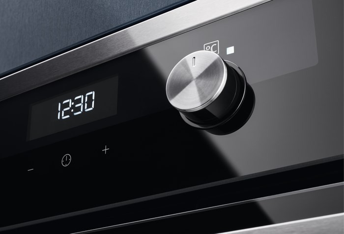 Духовой шкаф Electrolux SteamCrisp OKC 5H50X, Серебристый детальное изображение - 2