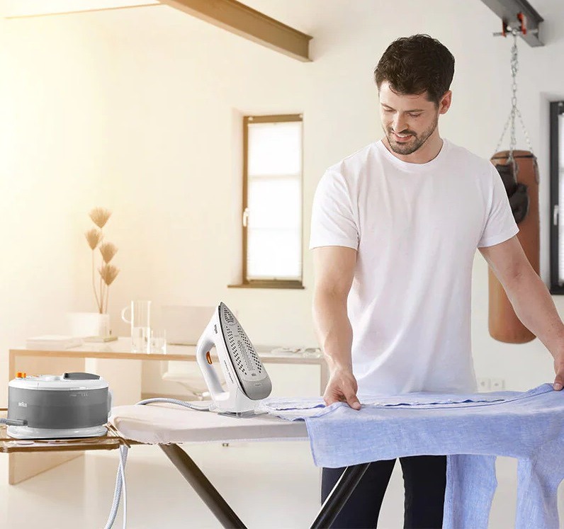 Утюг с парогенератором Braun CareStyle Compact IS 2132, Белый детальное изображение - 2