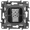 Розетка Legrand Etika 672340  вариант - 6