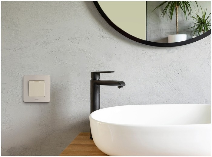 Розетка Legrand Inspiria 673743  детальное изображение - 7