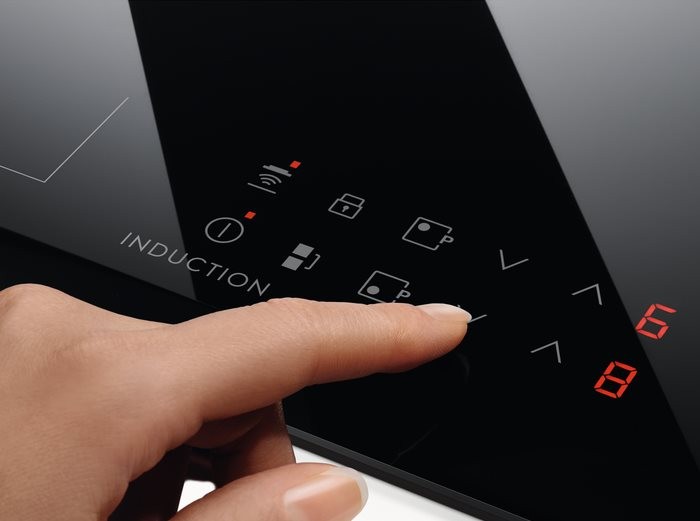 Индукционная варочная панель Electrolux LIR 60433, Черный детальное изображение - 4