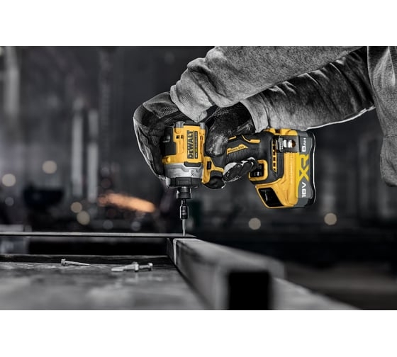 Аккумуляторный ударный гайковерт DeWALT DCF860NT-XJ, без АКБ и ЗУ, 18 В, 282 Нм детальное изображение - 9